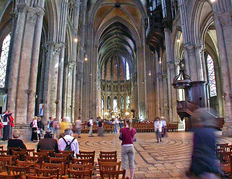 Notre Dame Chartres Nave