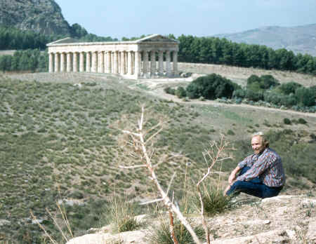 segesta1.jpg (380282 bytes)