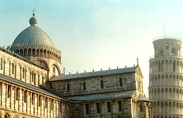 pisa.jpg (86976 bytes)